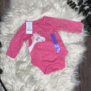 🌷 (3 for $20 bundle deal!)  Unicorn onesie